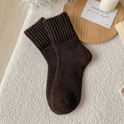 🧦Cozysocks™ – Värmande Mysstrumpor för Kalla Dagar